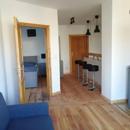 Schlossblick Für 4 Mit Küche Kamin Netflix Parken Und Hofladen Apartamento Steinhofel