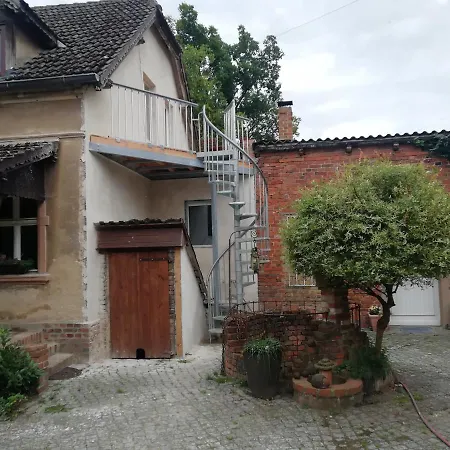 Apartment Schlossblick Fuer 4 Mit Kueche Kamin Netflix Parken Und Hofladen *