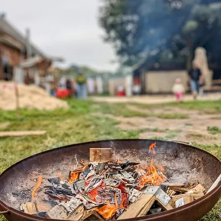 Schlossblick Für 4 Mit Küche Kamin Netflix Parken Und Hofladen Apartamento Steinhofel