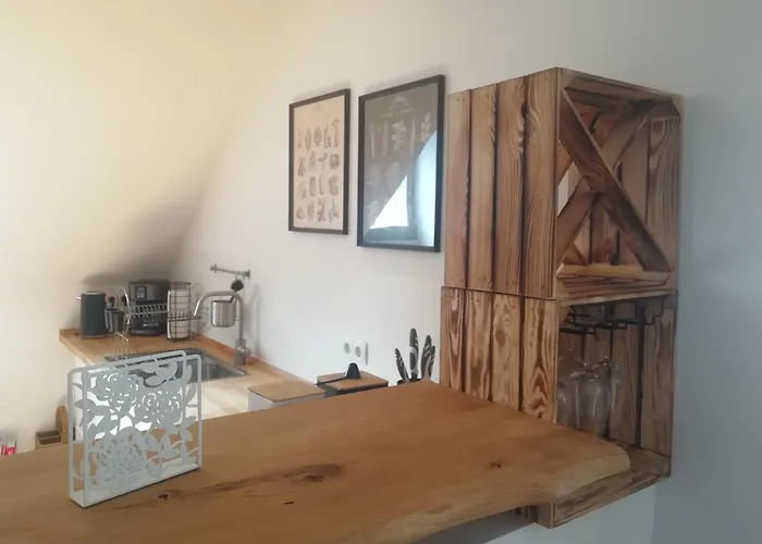 Appartamento Schlossblick Fuer 4 Mit Kueche Kamin Netflix Parken Und Hofladen *