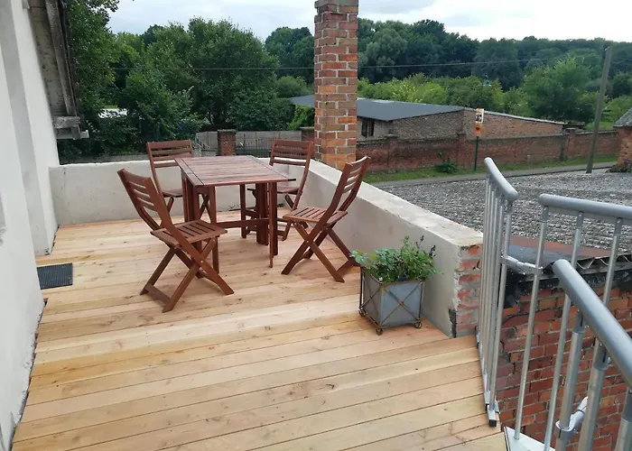 Schlossblick Fuer 4 Mit Kueche Kamin Netflix Parken Und Hofladen *